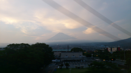 富士山アリガタヤ
